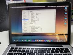 Macbook Pro (Retina,13', Early 2015, US Layout)+ Hediyeler