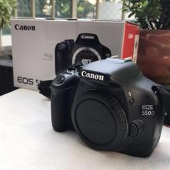 SATILIK Canon EOS 550D + 50mm Lens + Tripod 