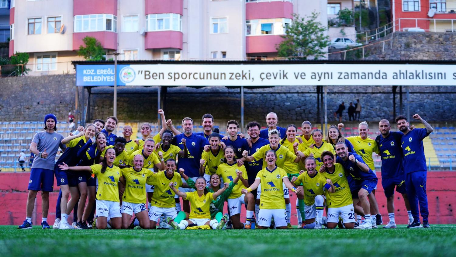 💛💙 Fenerbahçe Kadın Futbol Takımı [ANA KONU]