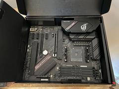 SATİLİK // ASUS ROG STRİX B550 ATX SIFIR AYARINDA 