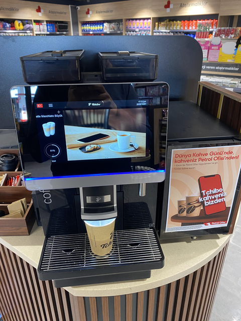 1 Ekim’e Özel Seçili Petrol Ofislerinde Tchibo Kahve Hediye 🎁