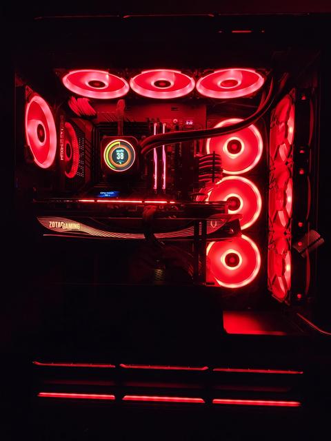 en uyguna, bol stoklu sıfır ve ikinci el ekran kartları takasa açık..