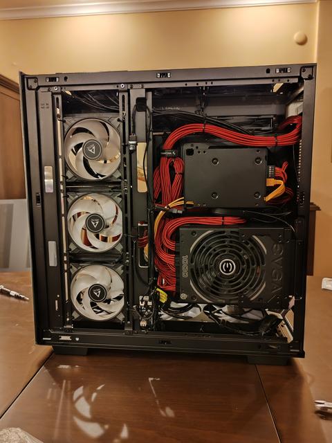 DeepCool MORPHEUS 420mm destekli, dijital göstergeli, pcie4.0 Riser... Transformers gibi kasa 5799TL