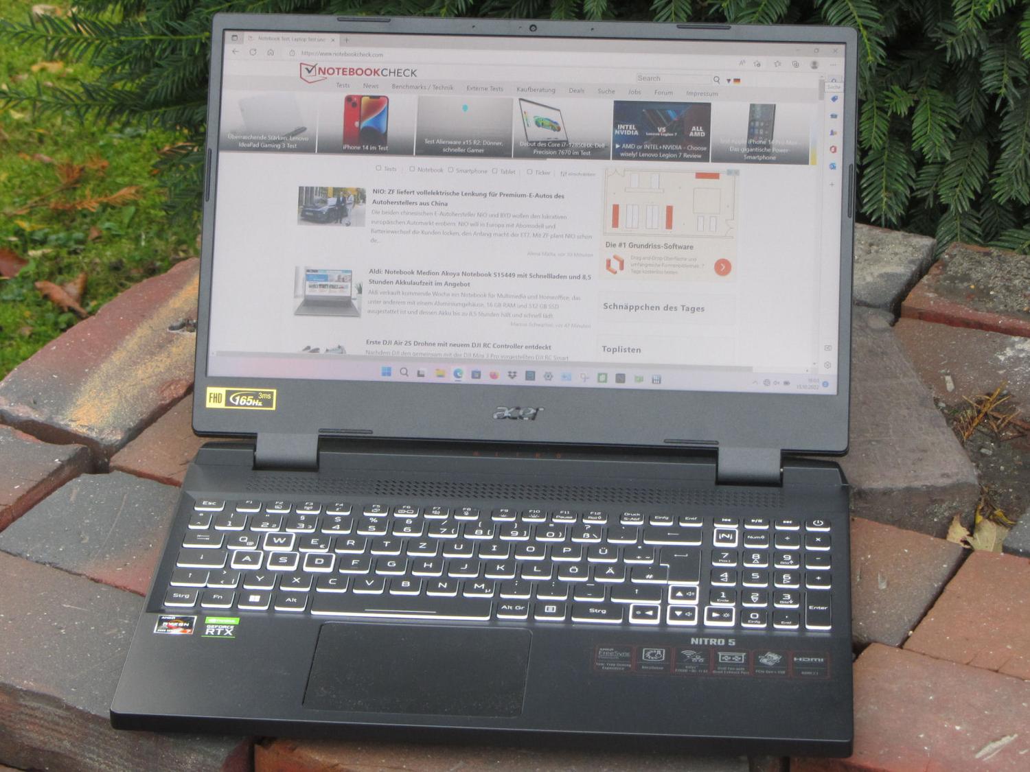 ( Amazon ) Acer Nitro - Ryzen5 6800h , Rtx3070 ti 150w gpu Notebook