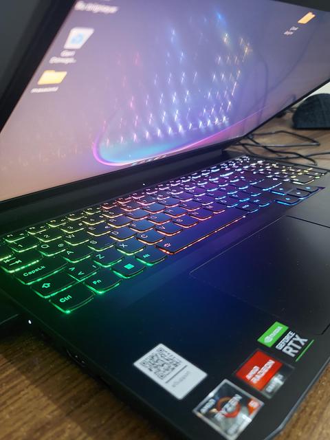 16.999 TL Lenovo IdeaPad Gaming 3 AMD Ryzen 5 5600H 16GB 512GB RTX 3060