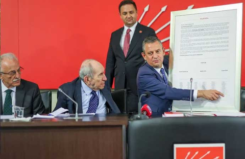 🔥CHP'nin CB Aday süreci🔥Ümit Özdağ: "Mansur Yavaş aday gösterilirse destek verebiliriz."