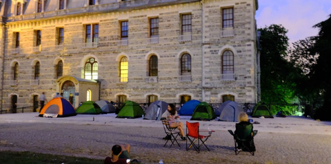 Çadırda Yaşayabilir miyim Emekli Olasıya Kadar?