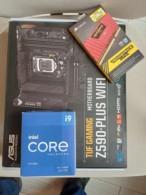 i9 11900K - 32GB ram + 3060ti 32K