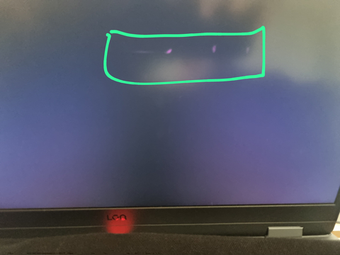 laptop monitör ölü piksel?