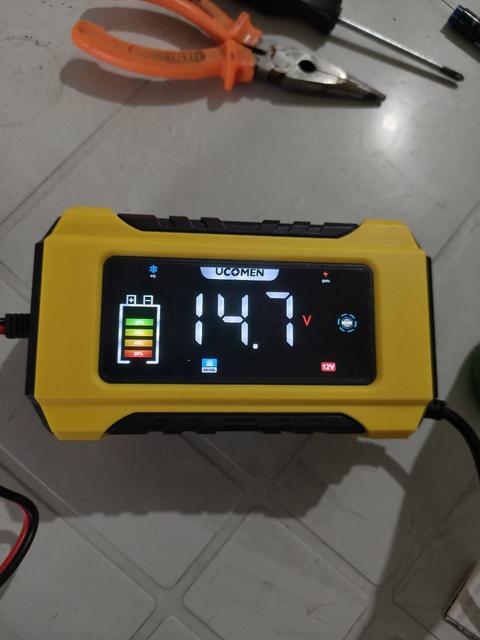 12 volt 14 amper jel akü 6 amper ile şarj