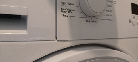 Vestel Eco 8710 TL model çamaşır makinesi program düğmesinin hemen altından