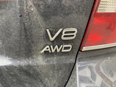 2010 Volvo S80 V8 AWD alindi. kullanici gorusleri, tavsiyeler, oneriler