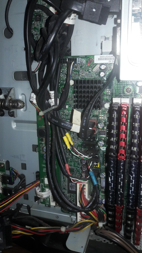 AIO Anakartta int_spk çıkışı ?