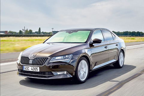  YENİ SKODA SUPERB 2015-2016 ANA KONU  (2016 Türkiye Yılın Otomobili)