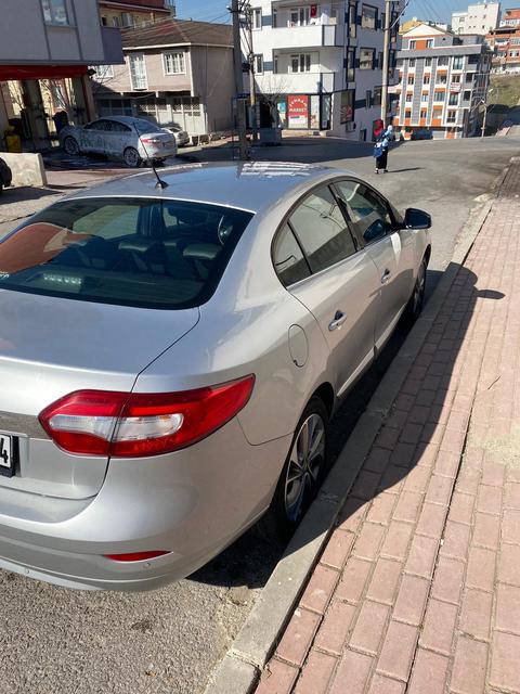 2016 Model Renault Fluence 110 HP