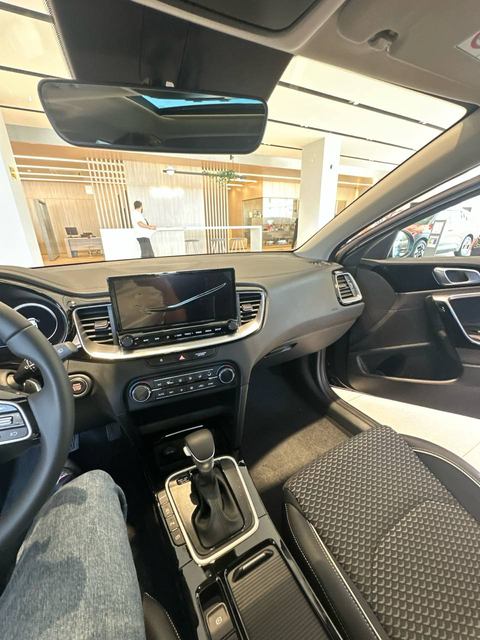 Kia, Alfa Romeo, Fiat baktım en son Ioniq 6  aldım.  Araçlar hakkında Görüşlerim