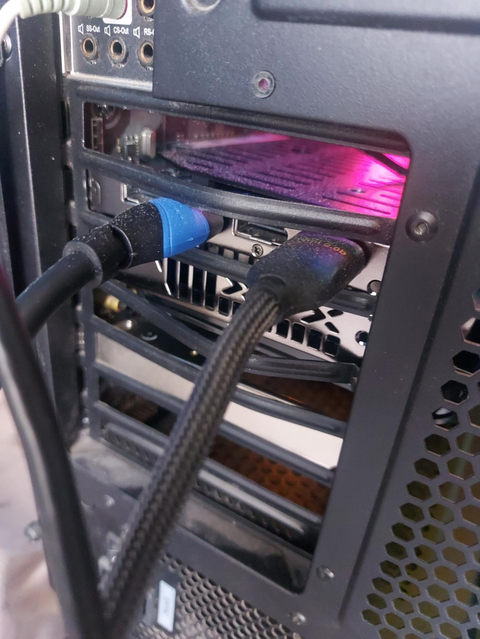 Corsair Spec Delta Kasaya 7800 xt sığdırma sorunu .