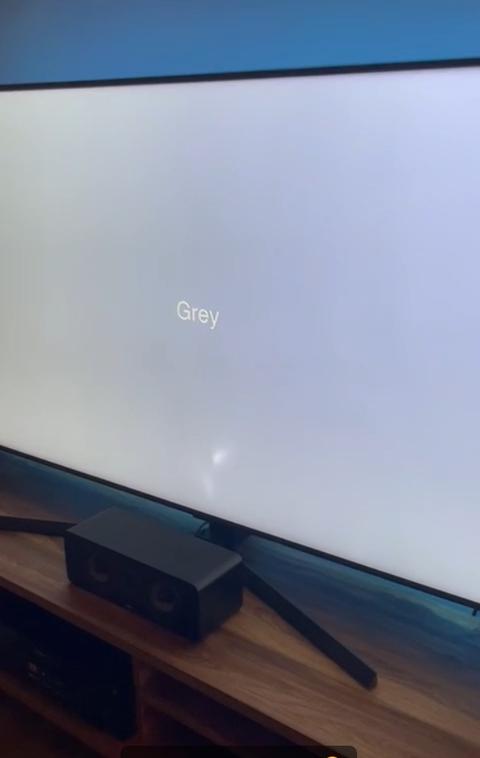 Samsung 50NU7400 Ekranda Beyaz Leke