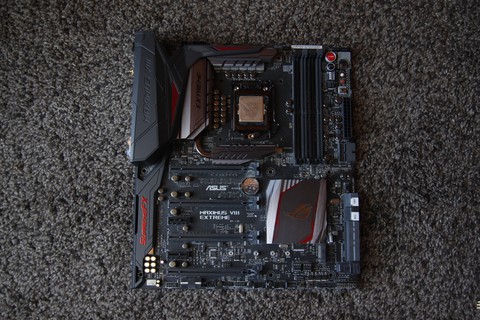 [SATILIK]ASUS MAXIMUS VIII EXTREME Z170 + i7 6700K + CORSAIR h115i