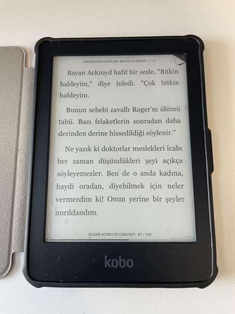 Kobo Clara HD 6" 8 GB // N11 // -- 289TL --