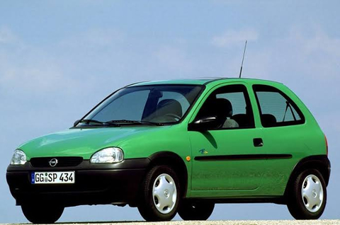 1998 Corsa 1.4 swing aldım / sattım :)