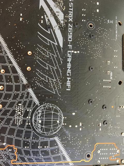 Asus Rog Strix Z690-F Gaming Wi-Fi Intel Z690 LGA1700 DDR5 6400