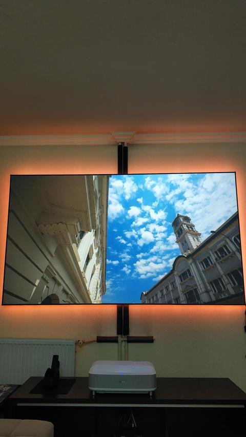 Epson LS300 Ultra Yakın Mesafe Lazer Tv (Projeksiyon)