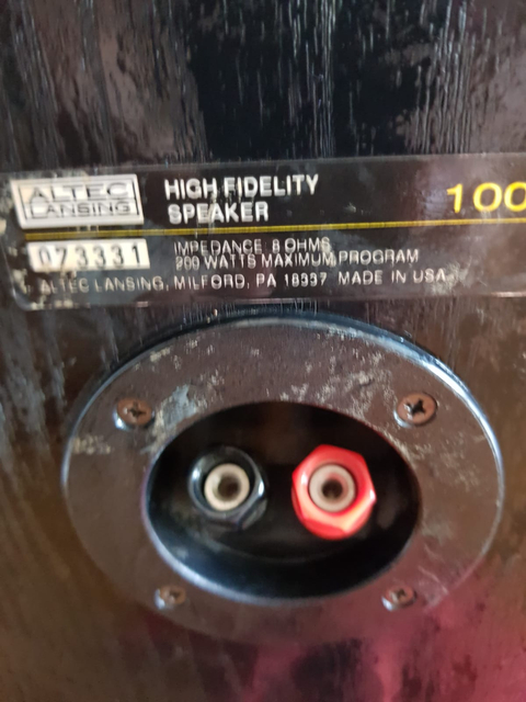 ALTEC LANSING HIGH FIDELITY SPEAKER 100