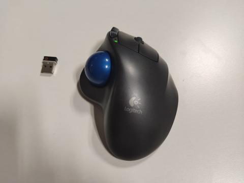 Logitech Kablosuz M570