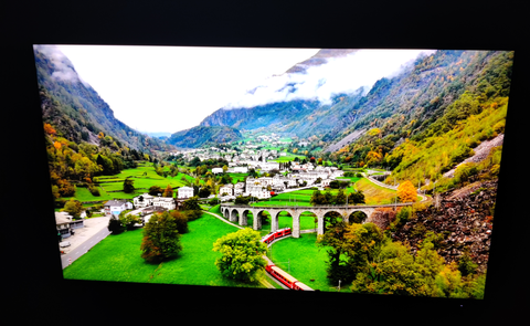 Dell S2725QS 4K/120Hz (TUVRheinland Eye Comfort 4 ⭐⭐⭐⭐ Göz Korumalı Monitör)