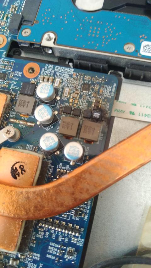 Monster notebook hangi devre yanmış?
