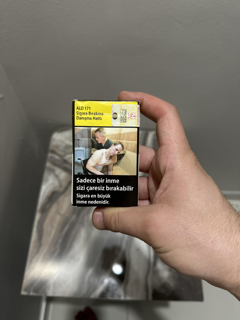 Sadece Model numarasına bakarak TV almayın. Dolandırılmayın