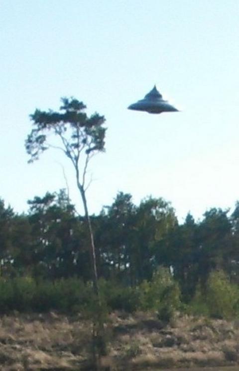 Polonya'da  görüntelenen UFO
