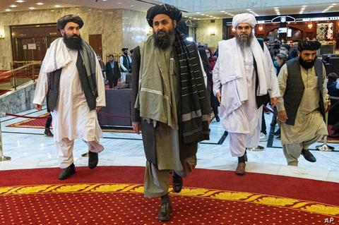 9 Ay Dayanır Denilen Kabil Düştü: Afganistan Cumhurbaşkanı Ülkeden Ayrıldı, Yönetim Taliban'da Artık