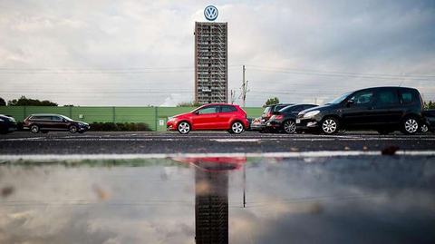 Volkswagen Amerika'da Marka ismini değiştiriyor..!