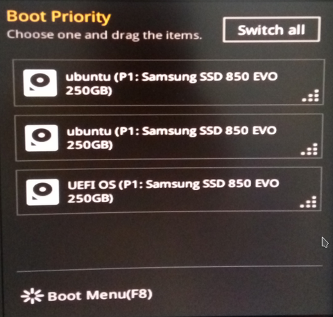 Linux Mint kurduktan sonra BOOT ekranım böyle görünüyor