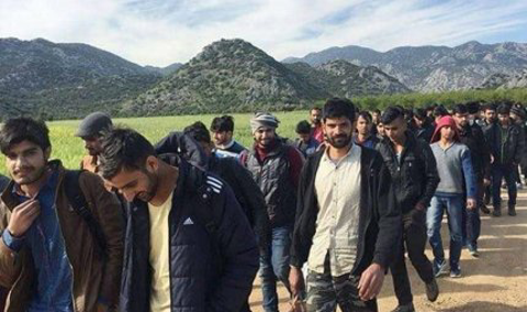 6.5 milyon Afgan'nın Türkiye'ye Göç Etme Durumu Var --- MİLYONLARCASI PASAPORT BAŞVURUSUNDA !!!!
