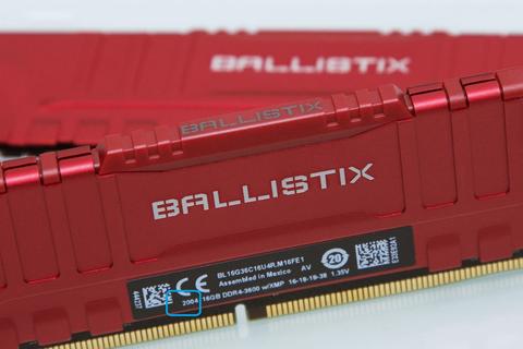 654 TL(kargo dahil) Crucial Ballistix 16GB(2x8GB) 3000MHZ CL15 DDR4 RAM (Micron E-die)