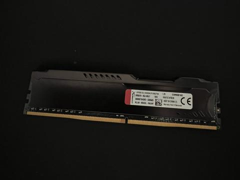 8 GB DDR4 2133 Kingston Ram / 4 GB DDR4 2400 Kingston Ram
