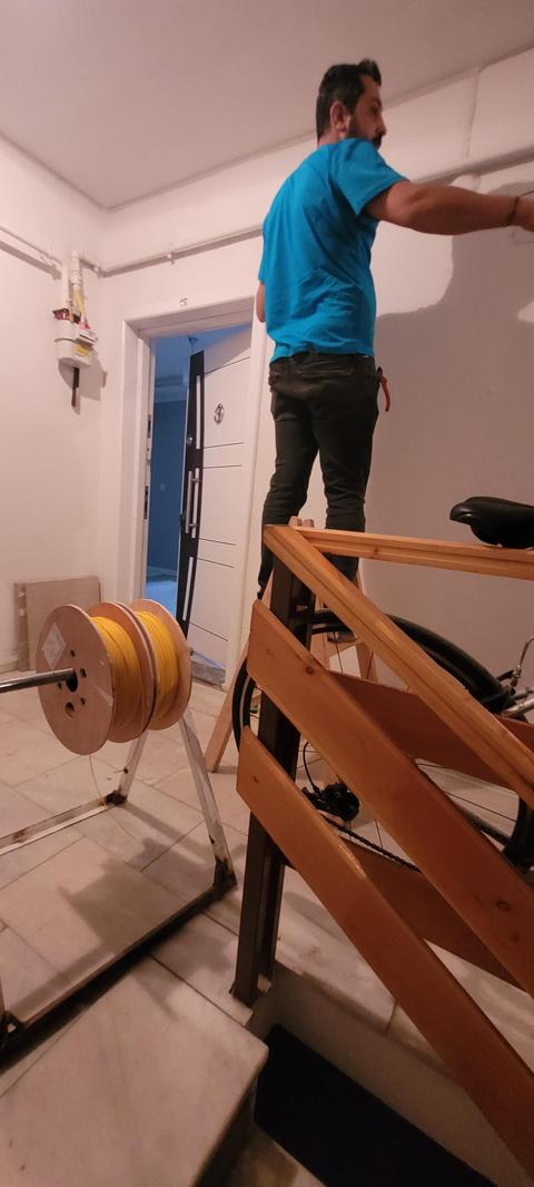 Sonunda Fiber apartmana bugün döşeniyor...