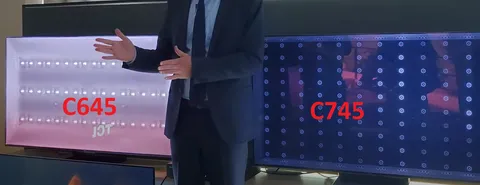 TCL 55C745  &  Philips 55PUS8808  (Karşılaştıralım)