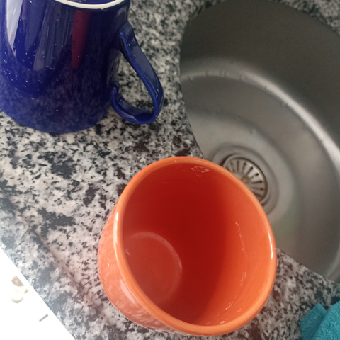 BULAŞIK MAKİNESİ ÇOK KÖTÜ TORTU BIRAKIYOR RESİMLERİ EKLEDİM