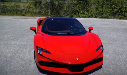 16 milyonluk Ferrari'yi 6 milyon 800 bin TL'ye aldı