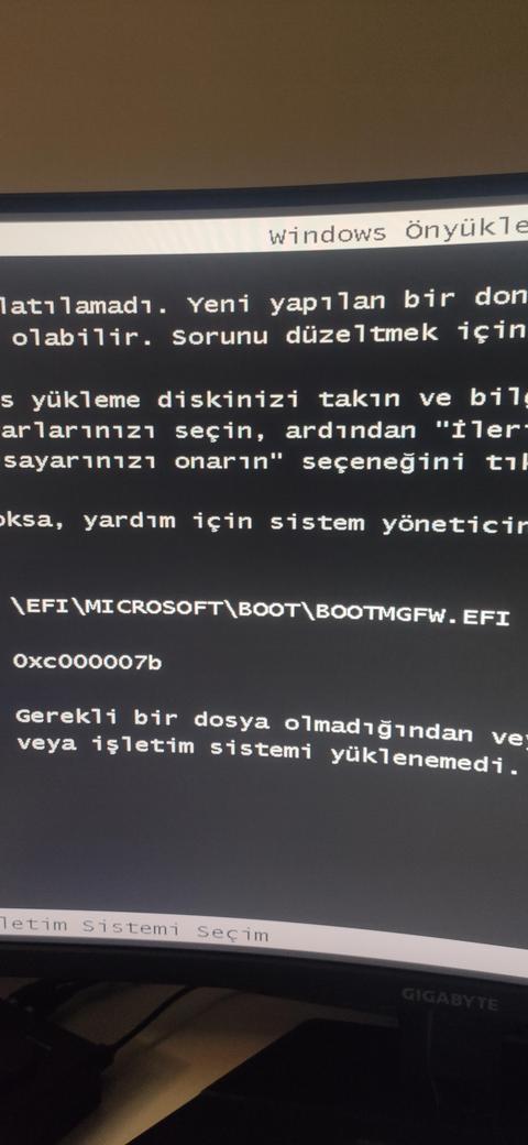 Boot menüsünde çalışmayan bootloaderı silme