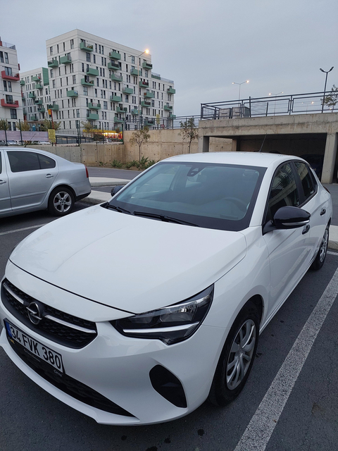 Sahibinden opel corsa 2021 30 bin km-tertemiz-hatasız-Nisan 2026 uzatılmış garantili araç