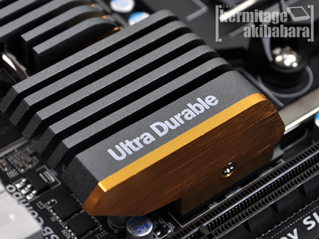 Gigabyte 990FX-UD7