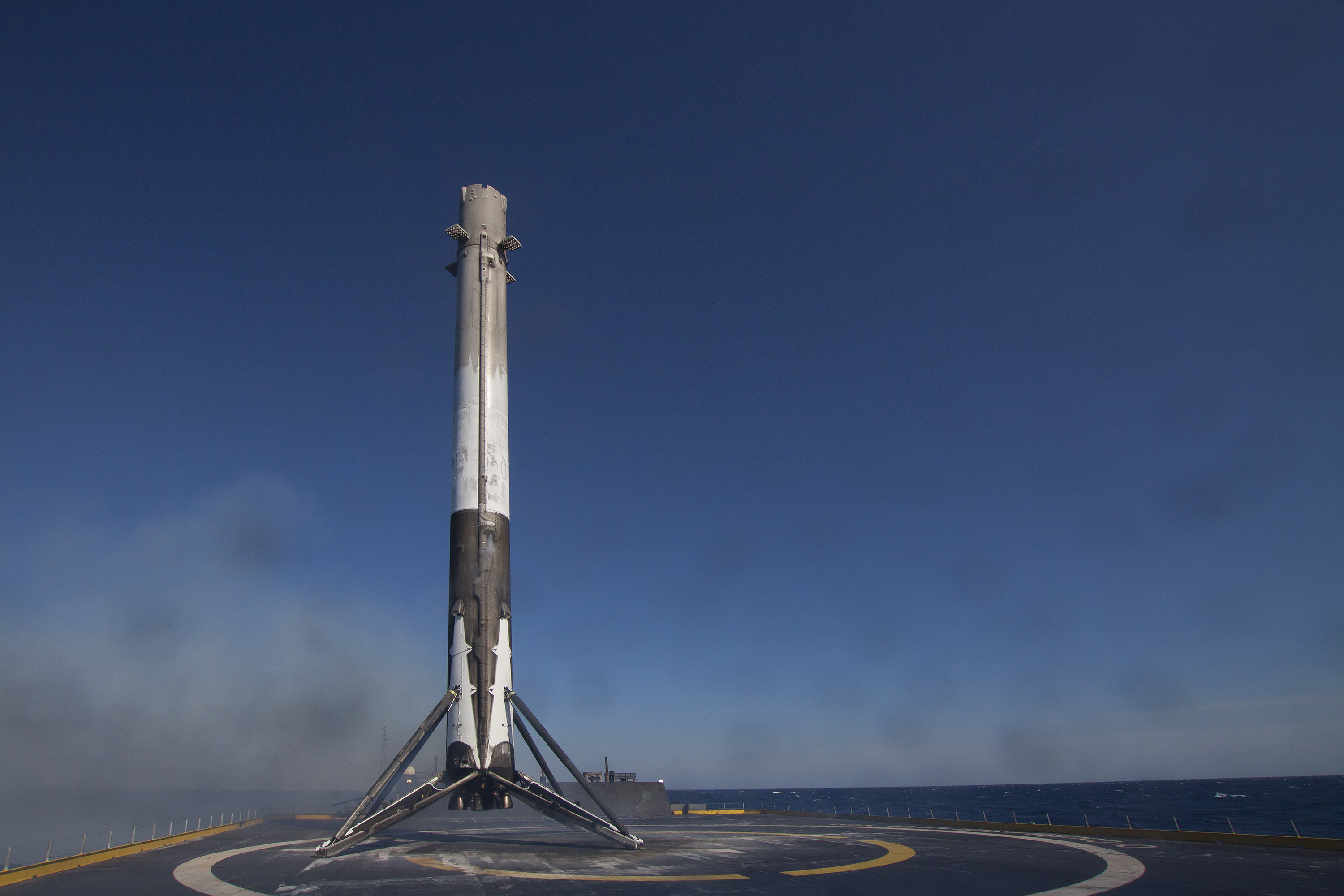 SpaceX'in tarih yazdığı anlardan muhteşem fotoğraflar