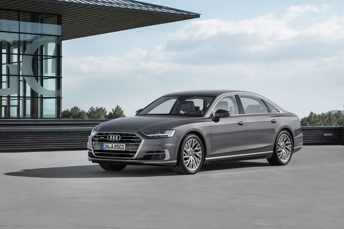 Yeni nesil Audi A8 tanıtıldı