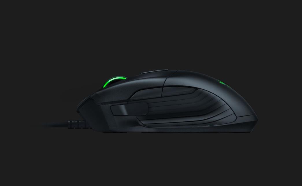 Dünyanın en gelişmiş FPS oyun faresi: RAZER BASILISK