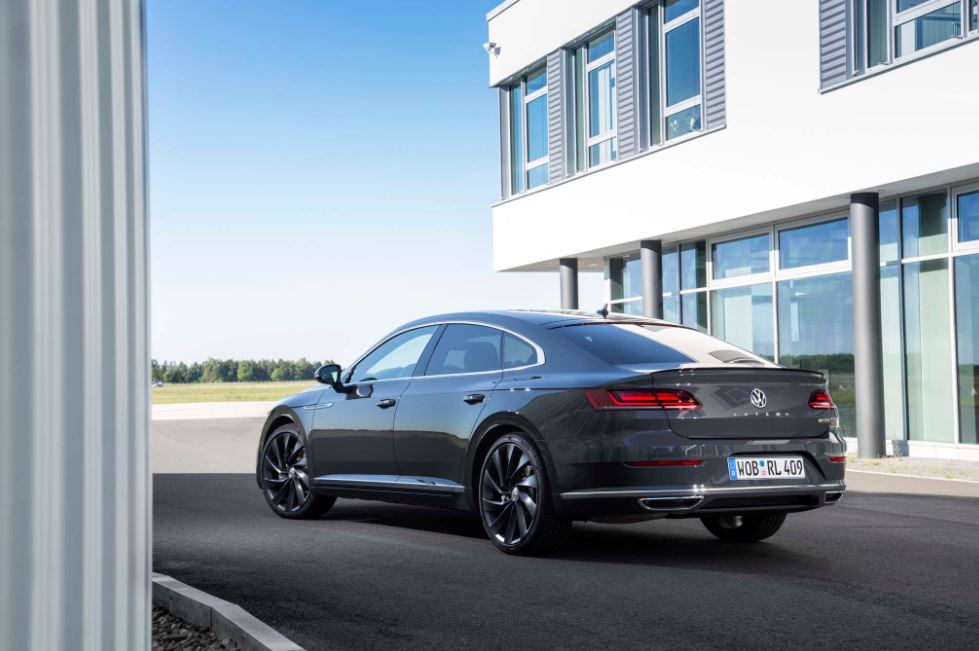 2019 Volkswagen Arteon Amerika yollarına çıkıyor